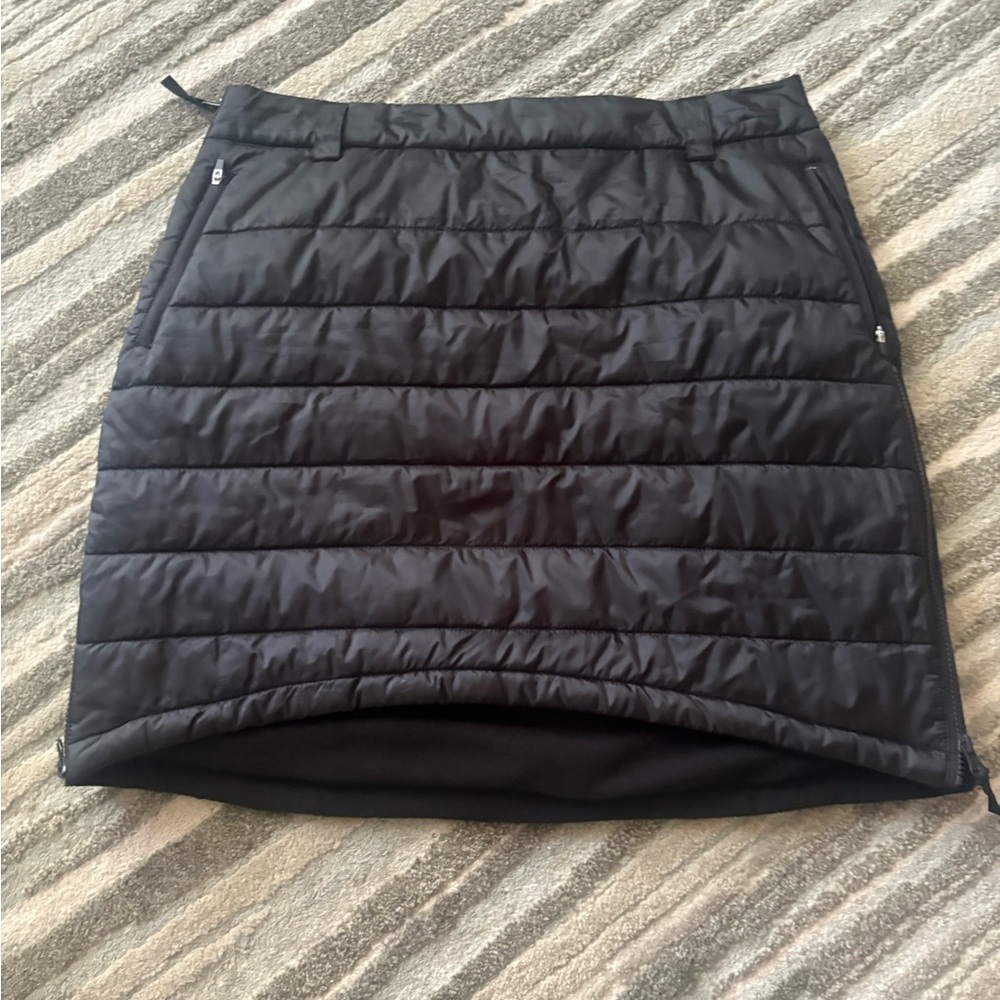 Winter Skirt with fleece lining. Women size XL. Never worn!